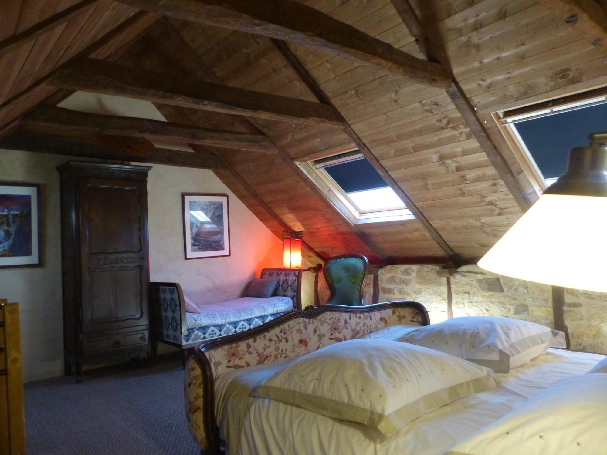 La Ferme De Kerhors Otel Tréméoc Oda fotoğraf