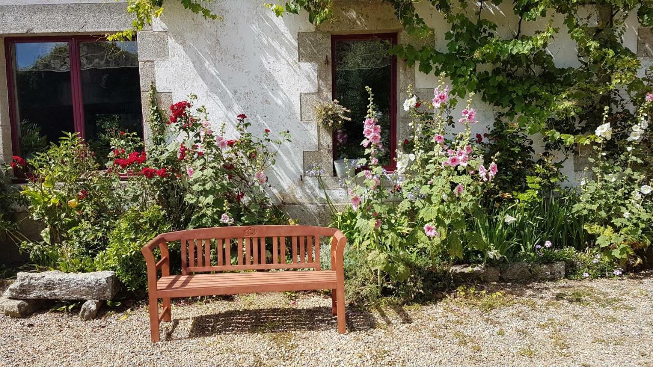 La Ferme De Kerhors Otel Tréméoc Dış mekan fotoğraf