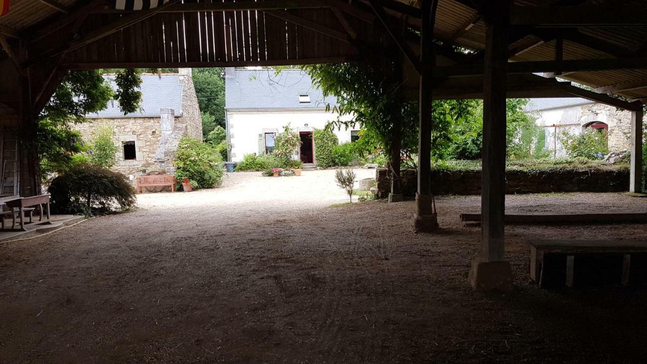 La Ferme De Kerhors Otel Tréméoc Dış mekan fotoğraf